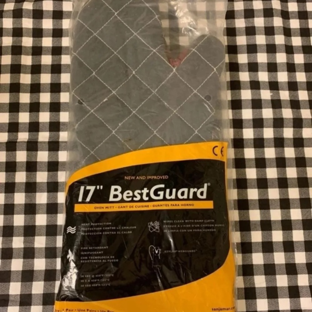 Oven Mitt by Best Guard